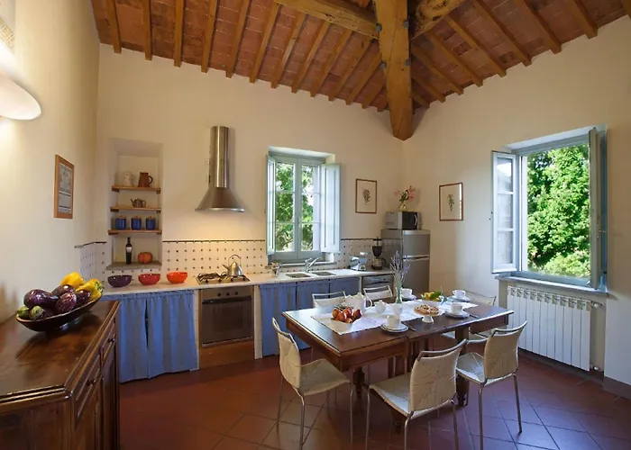 Tuscan Holiday Home With Pool